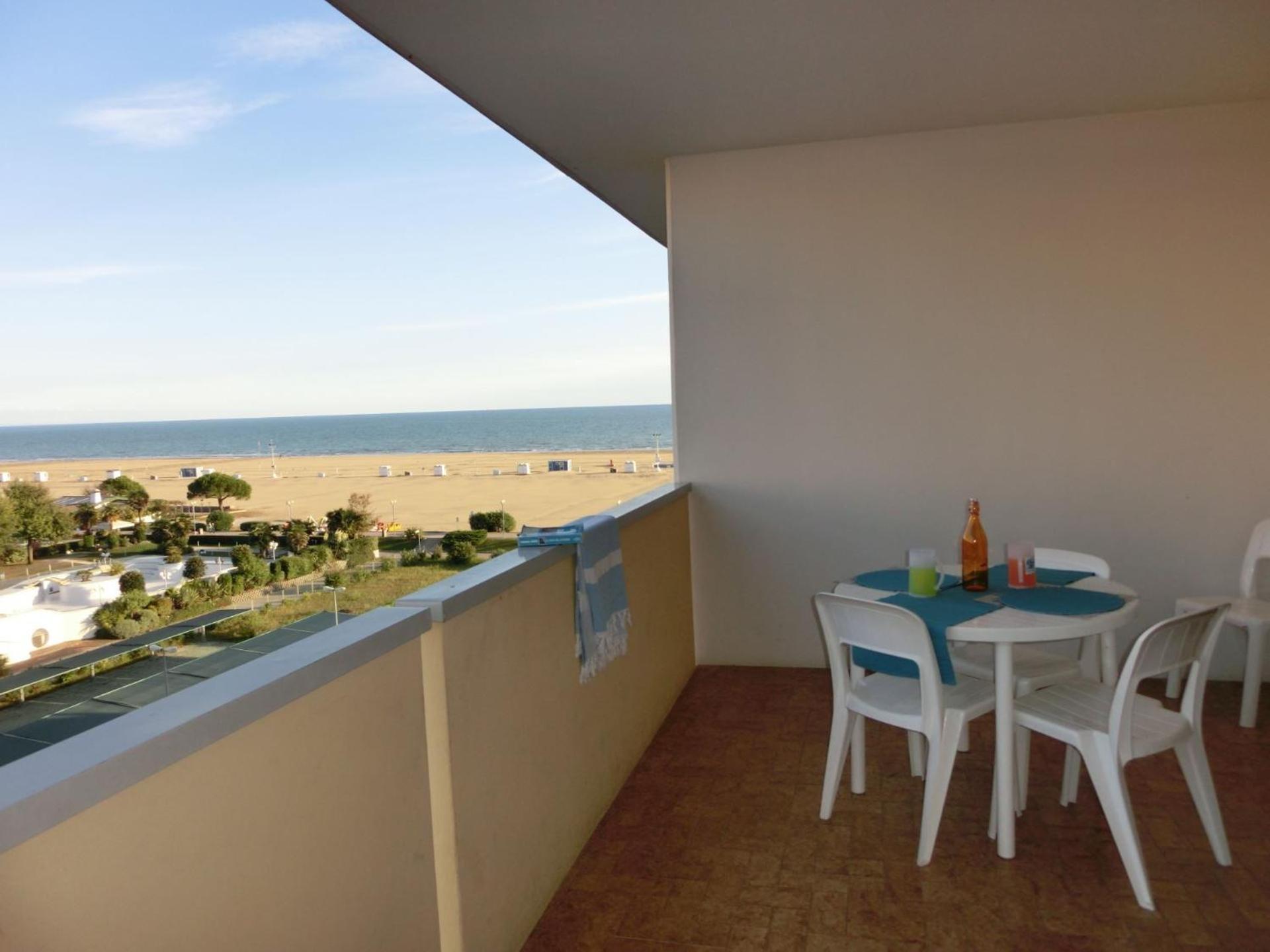 One Bedroom With Stunning Sea View