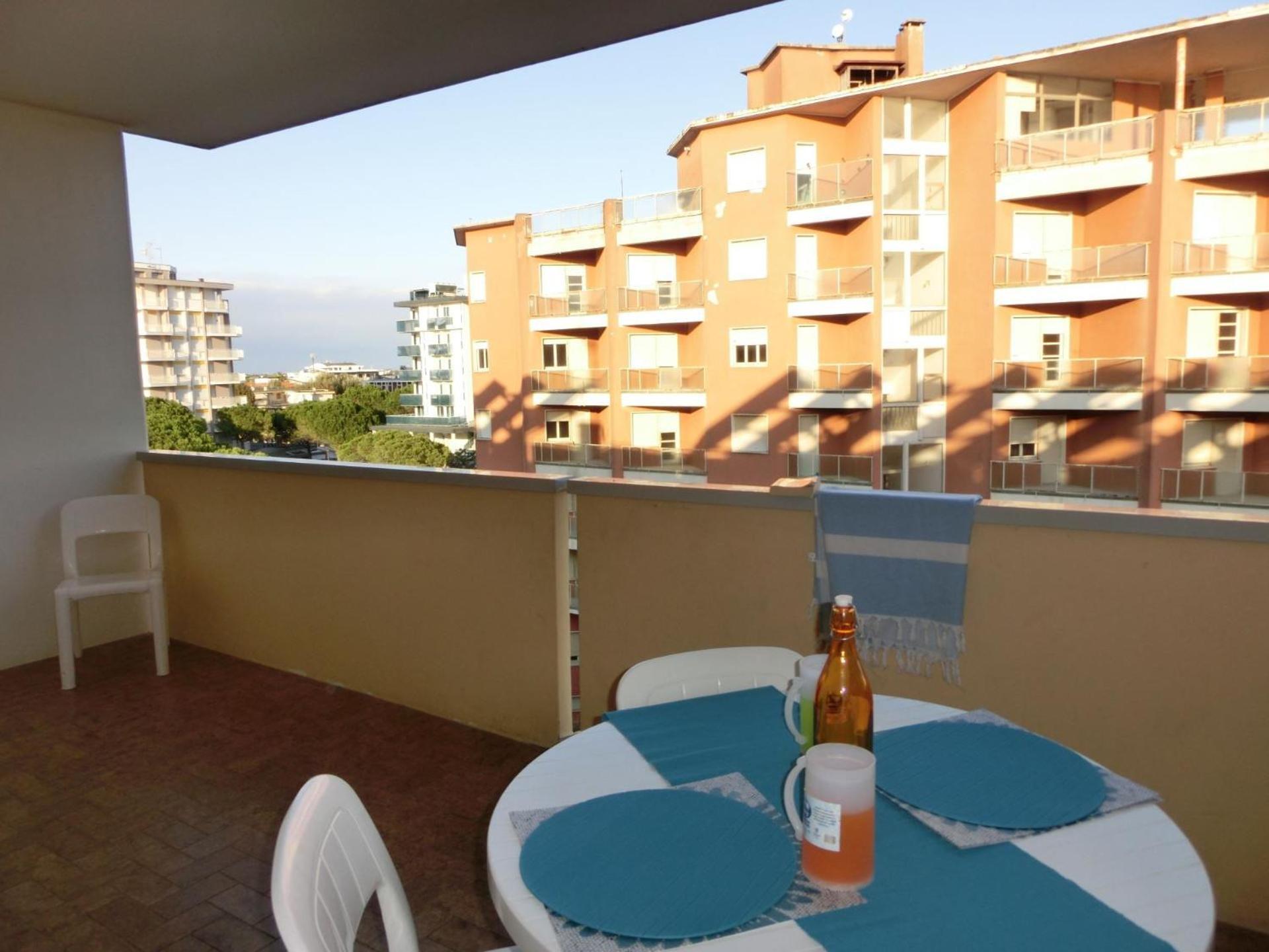 One Bedroom With Stunning Sea View Apartment *